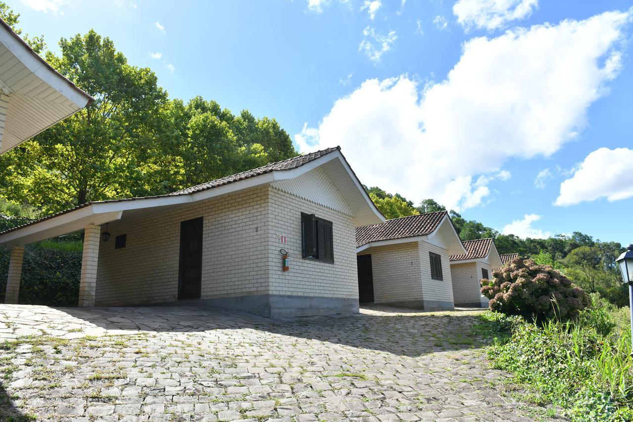 Pousada Parque Das Pitangueiras Flores da Cunha Exterior photo